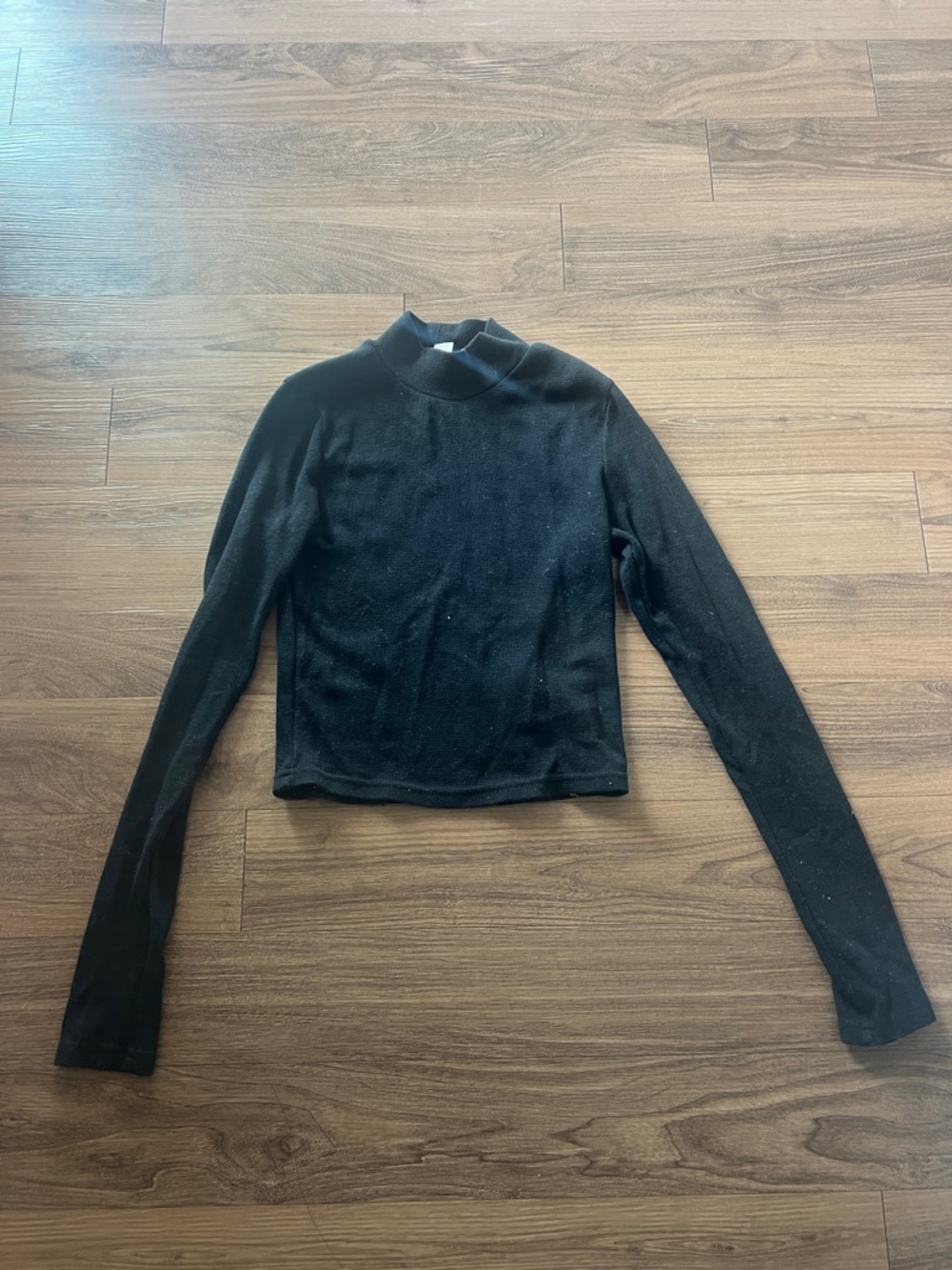 Women's Black Long-Sleeve Mock Neck Top
